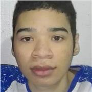 Estudiante de inglés y programación, quiere enseñar inglés. Aunque también puedo enseñar informática